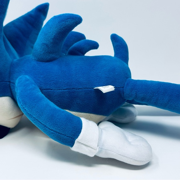 Sonic The Hedgehog Movie 2 Blue and White Plush Toy Large 22” Excellent No Tags - Picture 10 of 16